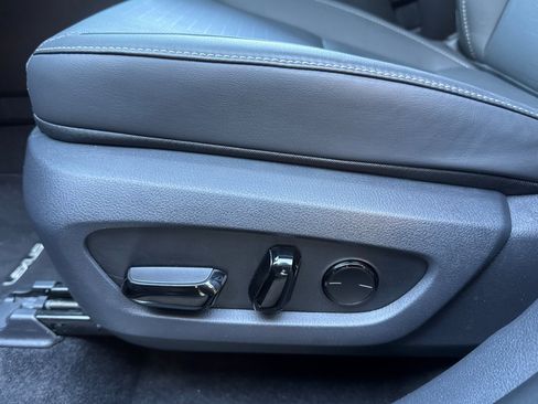 Used 2025 Lexus TX 350 AWD image 12