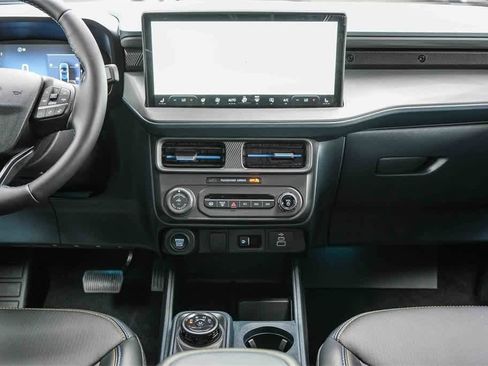 New 2026 Ford Maverick Lobo image 13