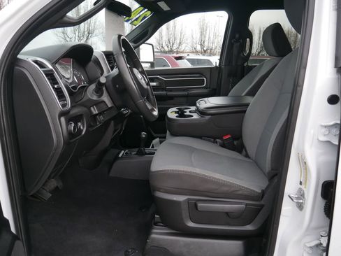 Used 2024 RAM 3500 SLT w/ Quick Order Package 2YG SLT image 24