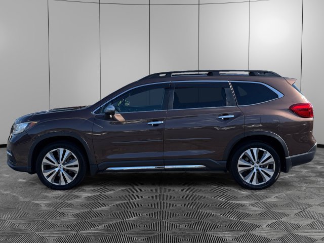 Used 2020 Subaru Ascent Touring w/ Popular Package #2 AWD/4WD image 2