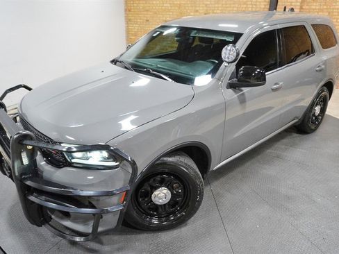Used 2023 Dodge Durango AWD image 2