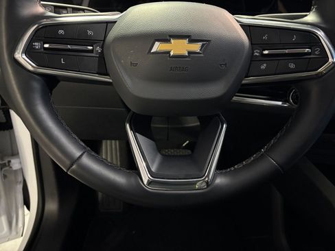 Used 2025 Chevrolet Equinox LT image 31