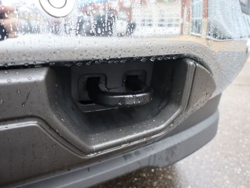 Used 2017 GMC Sierra 1500 SLT w/ SLT Premium Package image 8