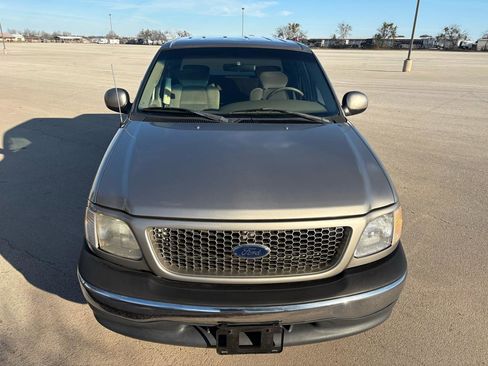 Used 2001 Ford F150 XLT image 24