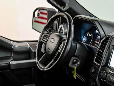 Used 2017 Ford F150 XLT w/ Equipment Group 302A Luxury AWD/4WD image 16