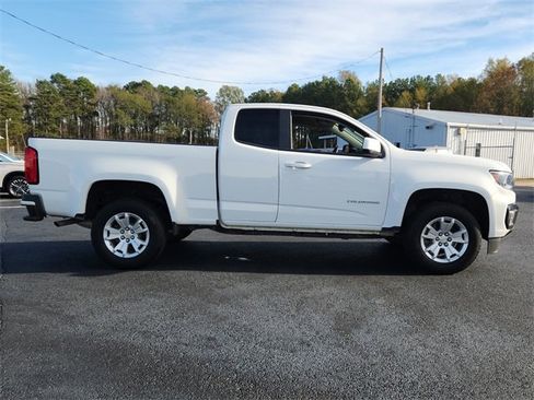 Used 2022 Chevrolet Colorado LT w/ Fleet Safety Package image 2
