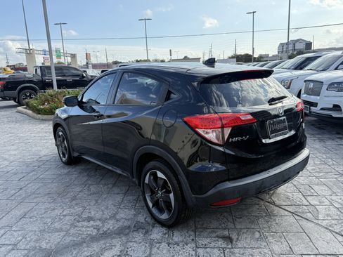 Used 2018 Honda HR-V EX image 5