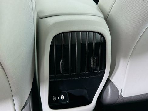 Used 2025 Hyundai Kona SEL AWD/4WD image 31