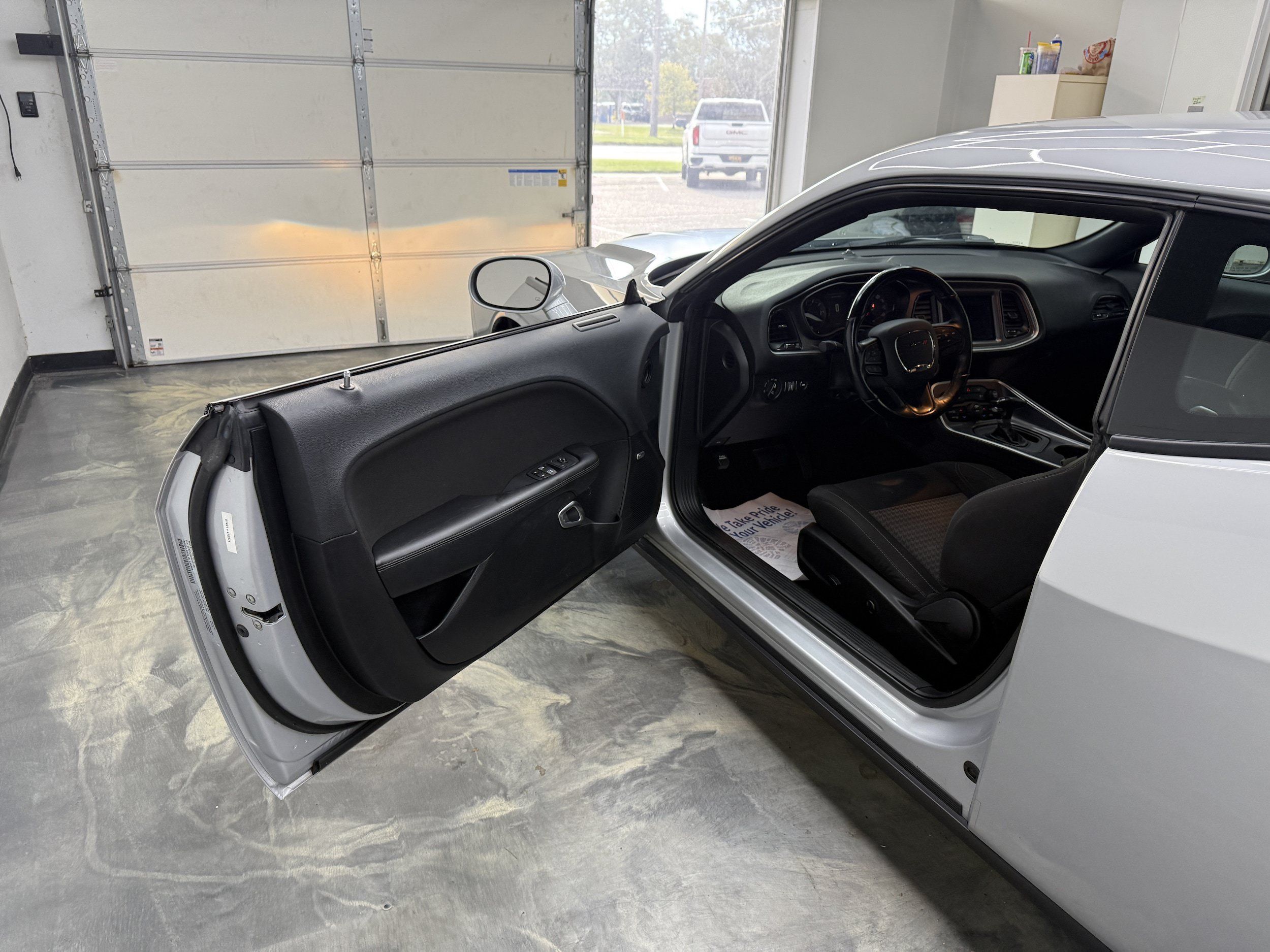 Used 2020 Dodge Challenger SXT w/ Blacktop Package RWD image 8