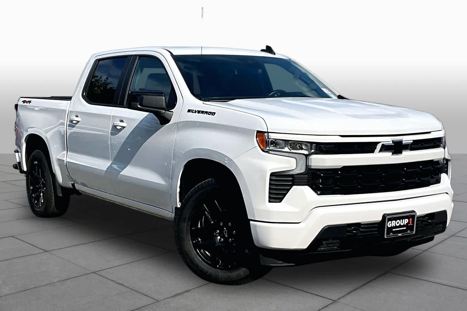 Used 2024 Chevrolet Silverado 1500 RST w/ Protection Package AWD/4WD image 3