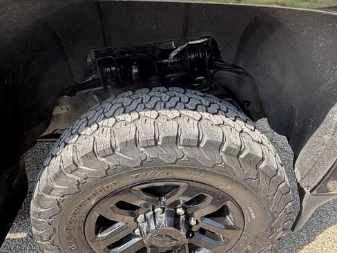 Used 2019 Chevrolet Silverado 2500 LTZ w/ Duramax Plus Package AWD/4WD image 17