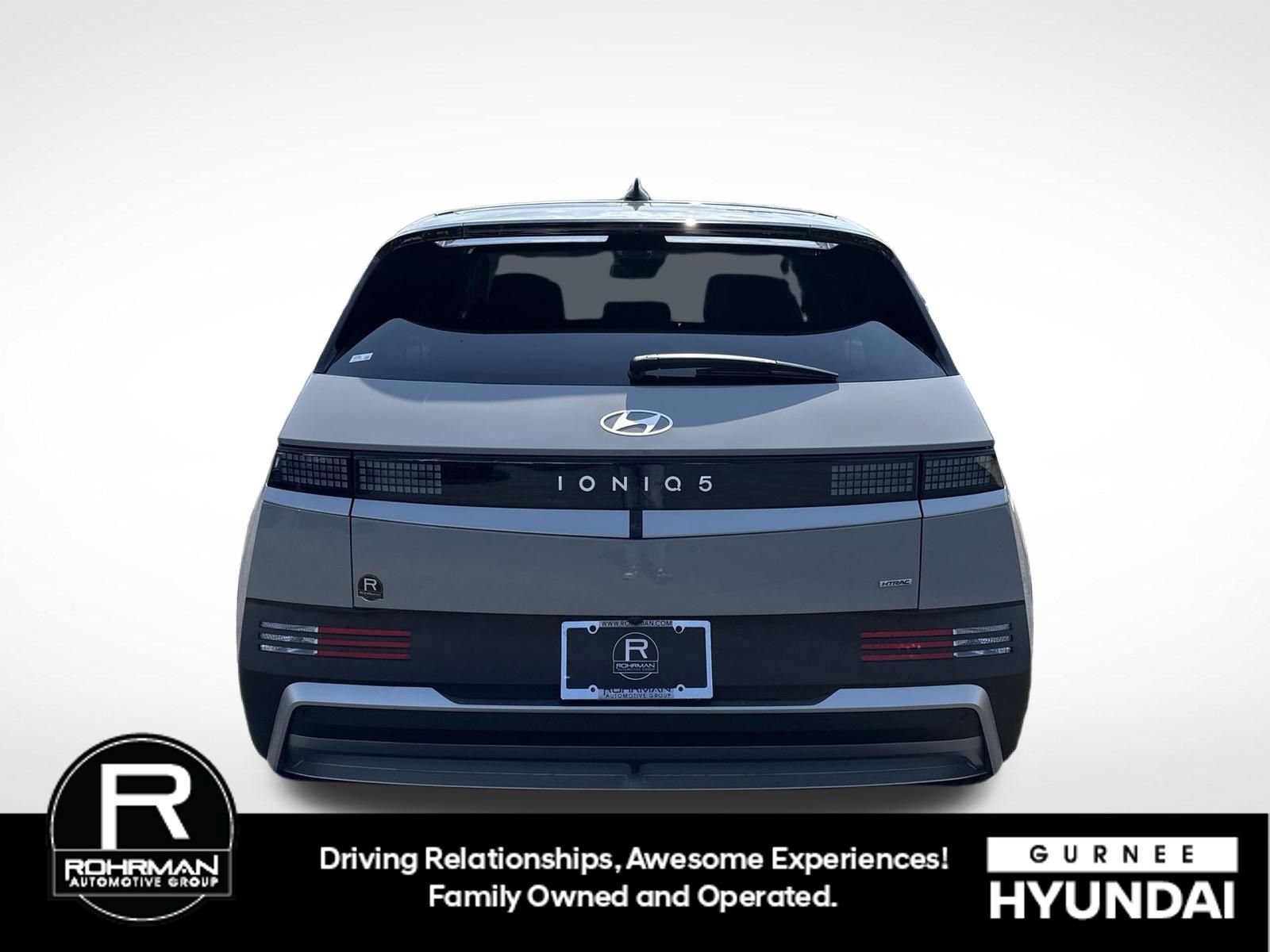 New 2026 Hyundai Ioniq 5 SE AWD/4WD image 8