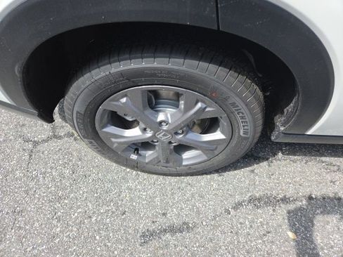 New 2026 Honda HR-V LX image 10