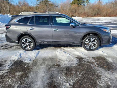 Used 2020 Subaru Outback Touring XT image 4