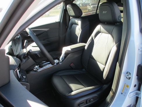 New 2026 Buick Envista Sport Touring w/ Convenience I Package image 11