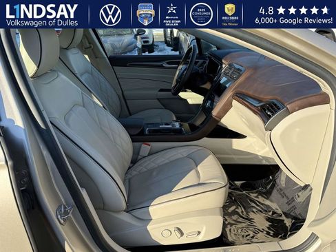 Used 2017 Ford Fusion Platinum image 11