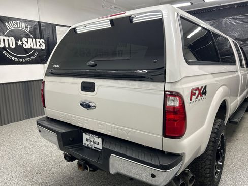 Used 2015 Ford F350 Lariat w/ Lariat Ultimate Package image 5