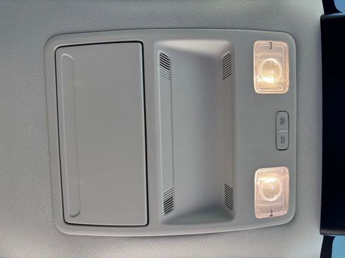 New 2025 Ford Maverick XL w/ Equipment Group 101A image 24