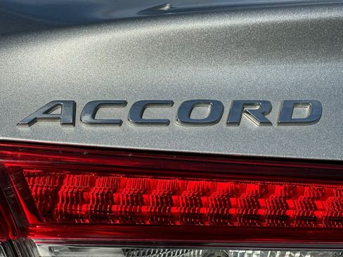 Used 2021 Honda Accord LX image 31