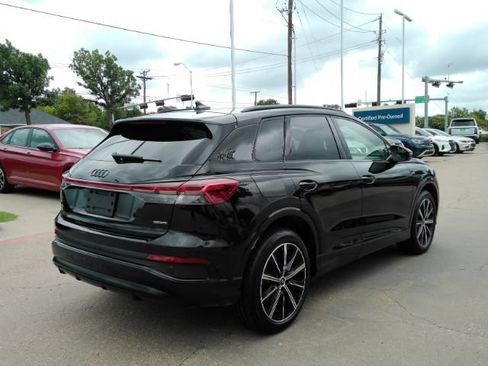Used 2022 Audi Q4 e-tron Prestige w/ S Line Plus Package AWD/4WD image 8