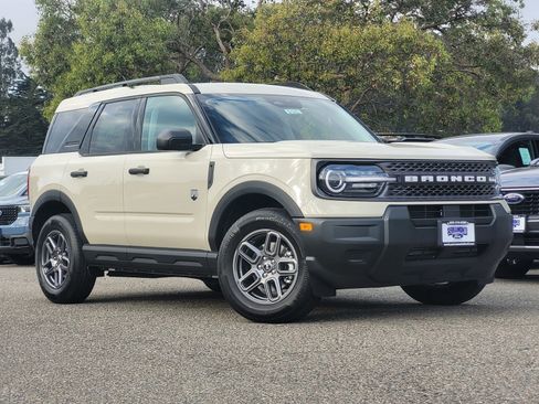 New 2025 Ford Bronco Sport Big Bend image 2