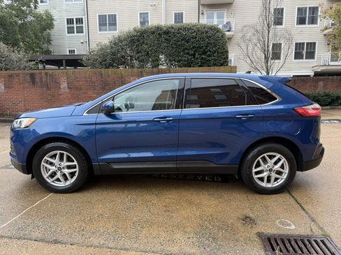 Used 2022 Ford Edge SEL image 7