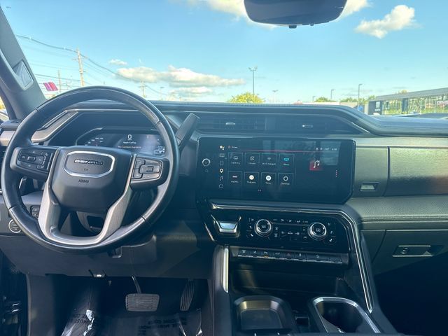 Used 2024 GMC Sierra 2500 Denali w/ Denali Reserve Package AWD/4WD image 15