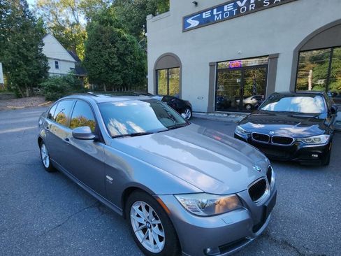 Used 2010 BMW 328i xDrive Sedan image 9