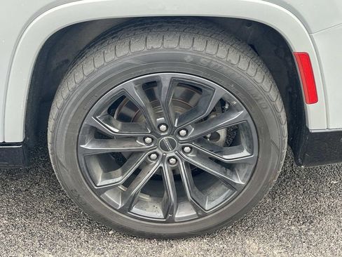 Used 2024 Jeep Grand Wagoneer L Series II w/ Quick Order Packagew 28T image 11