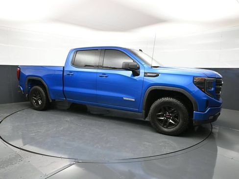 Used 2023 GMC Sierra 1500 Elevation w/ LPO, Elevation Black Package AWD/4WD image 26