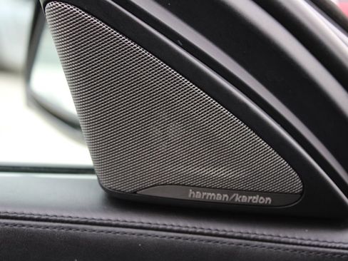 Used 2015 BMW 750Li image 28