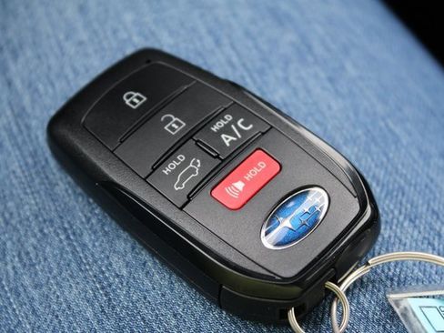 New 2026 Subaru Solterra Limited image 25