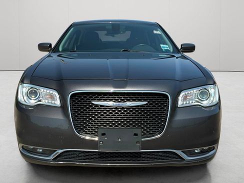 Used 2021 Chrysler 300 Touring L AWD/4WD image 11