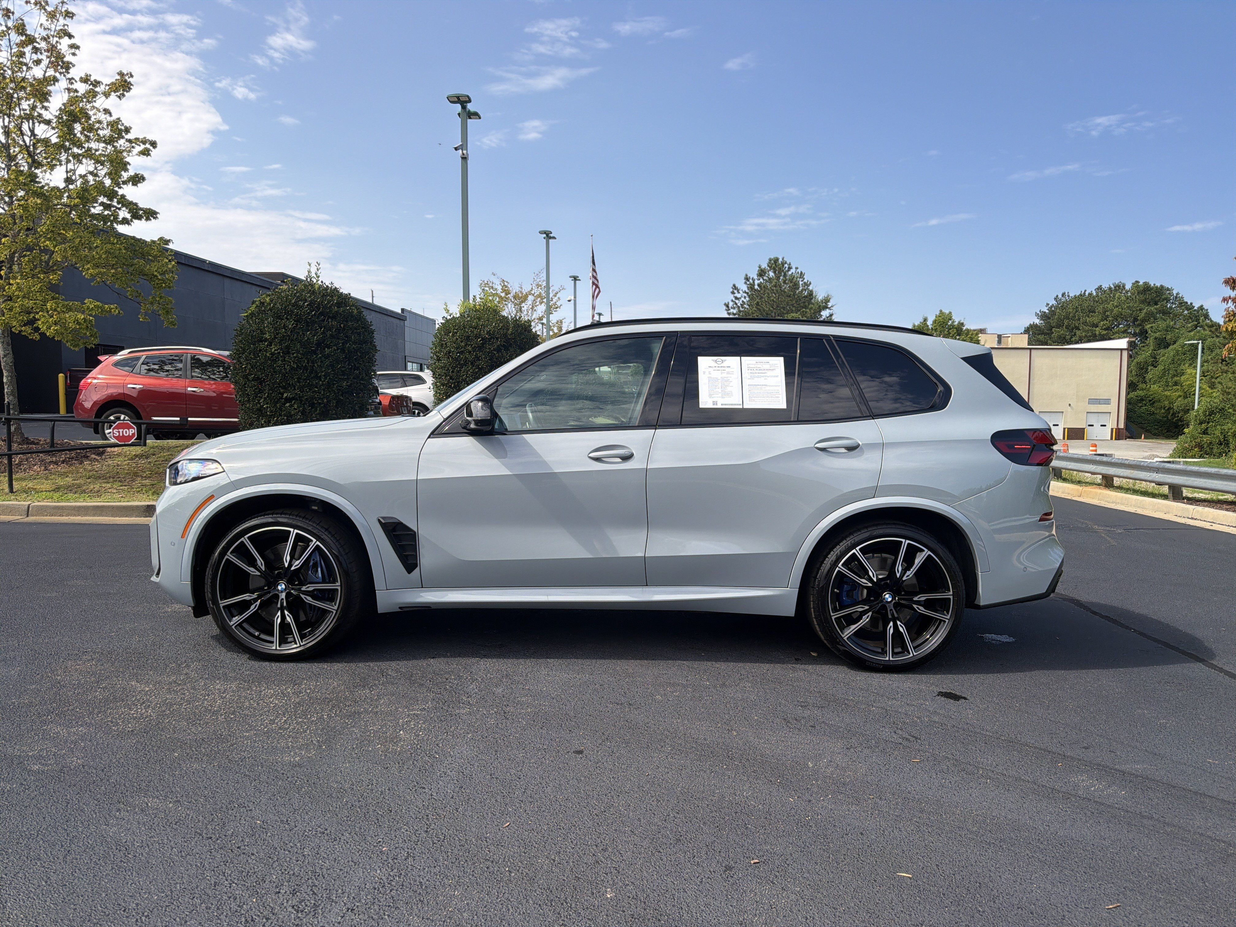 Used 2025 BMW X5 M60i AWD/4WD image 15