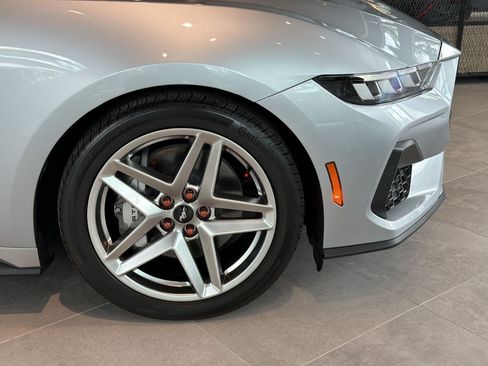 Used 2024 Ford Mustang GT Premium RWD image 13