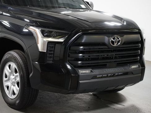 Used 2023 Toyota Tundra SR w/ SR Tow Package AWD/4WD image 4