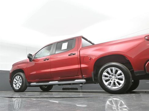 Used 2022 Chevrolet Silverado 1500 Custom image 35
