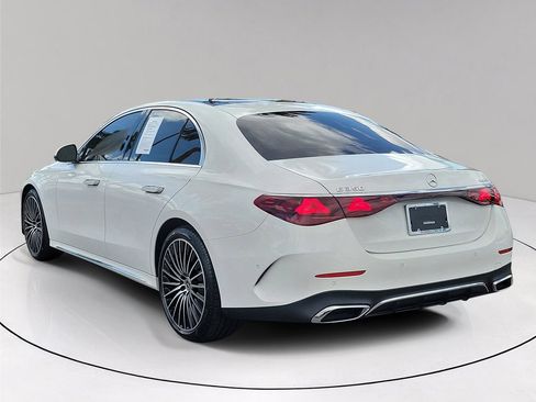 Certified 2024 Mercedes-Benz E 350 4MATIC Sedan image 4