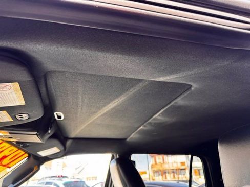 Used 2015 Lincoln Navigator 4WD image 12