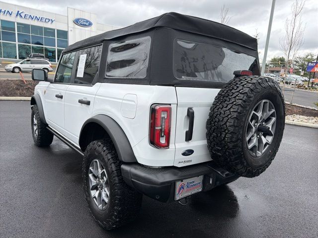 Certified 2025 Ford Bronco Badlands AWD/4WD image 4
