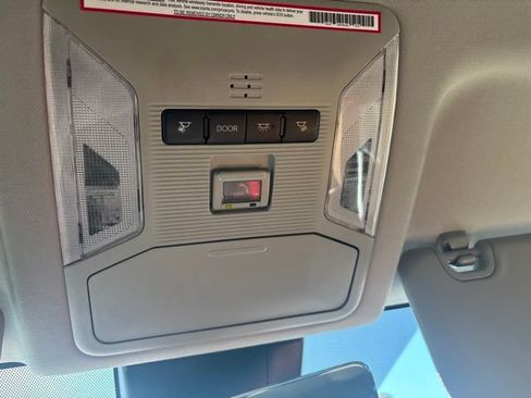 Used 2023 Toyota RAV4 XLE FWD image 13