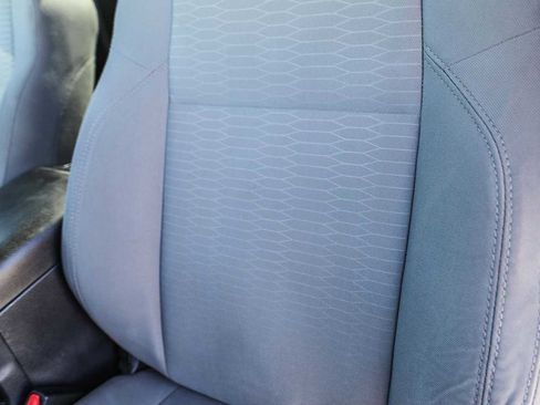 Used 2018 Toyota Tacoma SR image 23