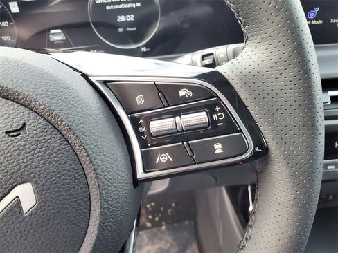 New 2026 Kia Seltos SX image 14