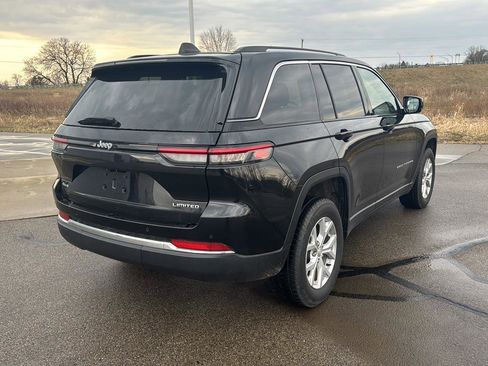 Used 2023 Jeep Grand Cherokee Limited image 5