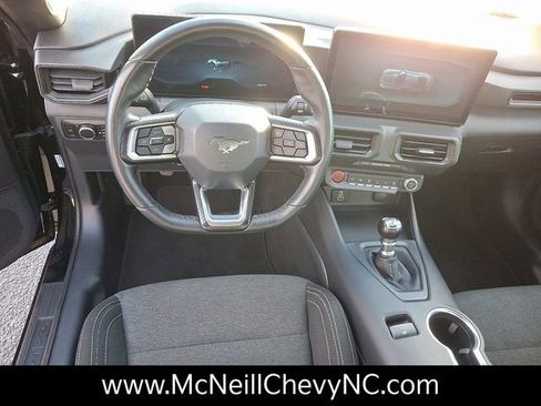 Used 2025 Ford Mustang GT image 11