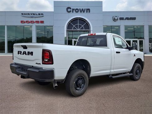 New 2025 RAM 2500 Tradesman image 4