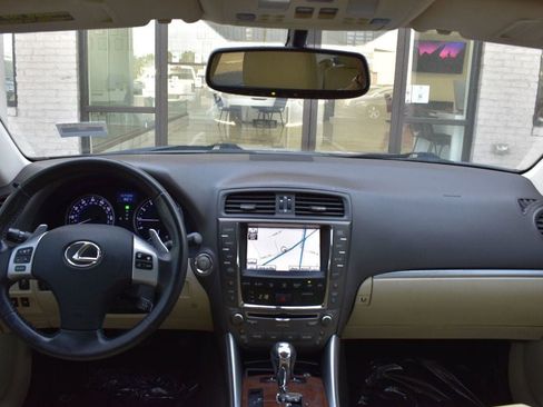 Used 2012 Lexus IS 250 AWD w/ Premium Pkg Value Edition image 17