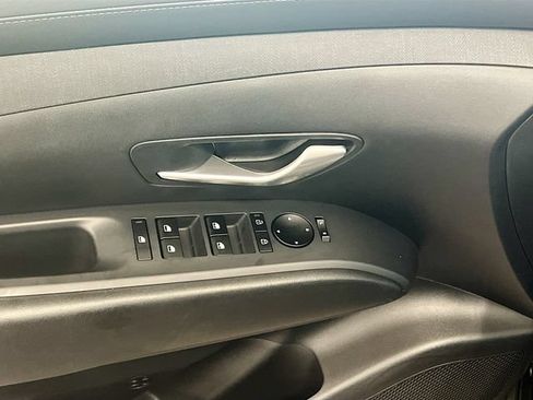 Used 2025 Hyundai Tucson SEL AWD/4WD image 22