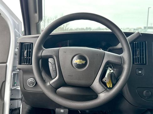 New 2025 Chevrolet Express 4500 w/ Power Convenience Package image 40