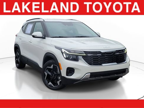 Used 2025 Kia Seltos S FWD image 1